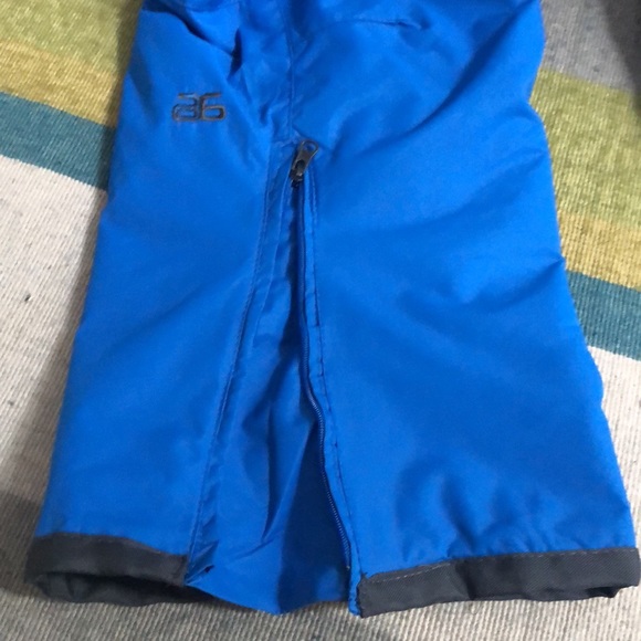 Snow/ Ski, Only worn once! - Picture 6 of 9